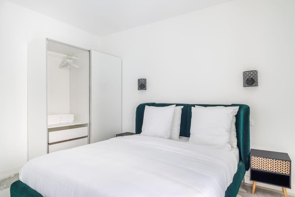 Beautiful Flat For 6 People #6 Lägenhet Asnières Exteriör bild