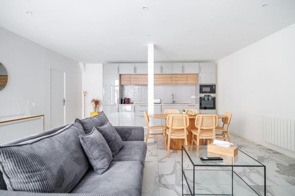 Beautiful Flat For 6 People #6 Lägenhet Asnières Exteriör bild